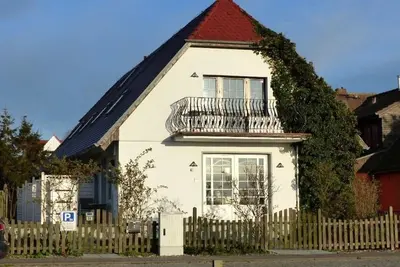 Image de Vacation apartment Ahoi - Holiday apartment Ahoi: beachside retreat for 4 people