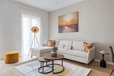 D52/7 2 bedrooms apartman