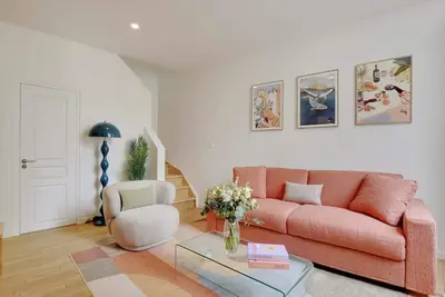 Un 1-Ch en Duplex - Champs-Elysées