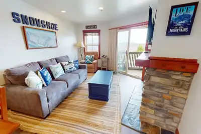 Image de New! Highland House 317 - Brigham One Bedroom Condo