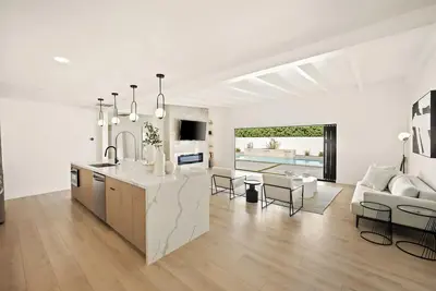 Image de Private Desert Retreat | 4bd | 2 Full Homes | Pool, Mini Golf, Spa!