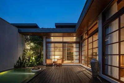 Image de Halona-Stylish design, walk to beach, central Sanur