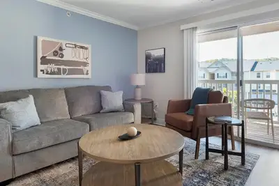 Image de Landing | Stunning 2bd, Pool, Clubhouse