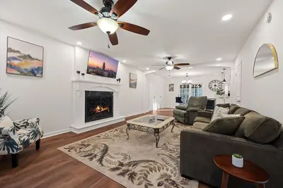 Image de Spacious 5br Home in Smyrna – Walk to Vinings, Atl