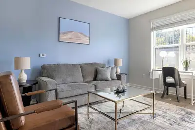 Image de Landing | Beautiful 2bd, Clubhouse, Pool