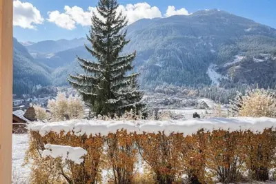 Image de Appartement chaleureux avec vue sur les montagnes