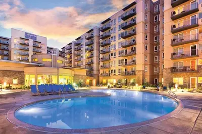 Image de Seaside 2 Bedroom condo on the beach!