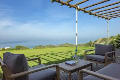 Moradia Milú Face à la Plage