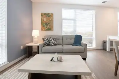 Image de Landing | Beautiful 2bd, Clubhouse, Courtyard