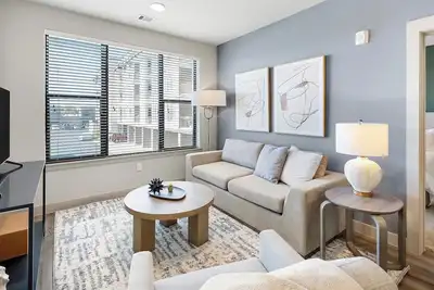 Image de Landing | Chic 2bd, Yoga Studio, Pool