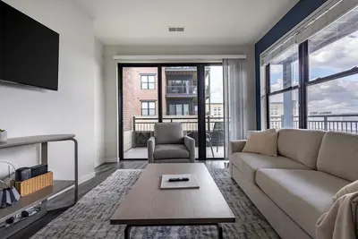Image de Landing | Modern 2bd, Courtyard, Clubhouse