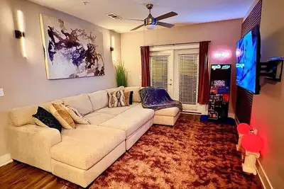 Image de 2-bedroom 2-bath Luxury Comfort apartment in  Atlanta with Ac and fitness room