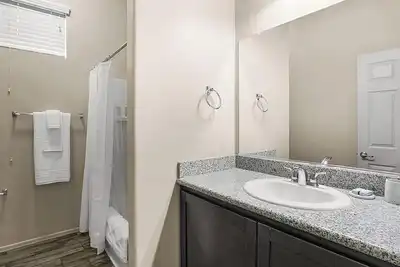 Image de Landing | Stunning 2bd, Clubhouse, Gym