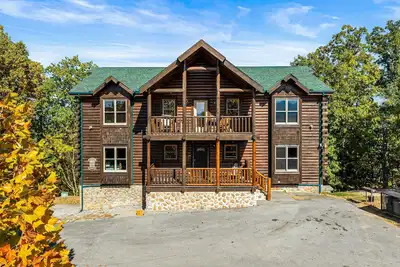Image de Grand chalet 12ch | Vues | Salle de jeux | 2 spas