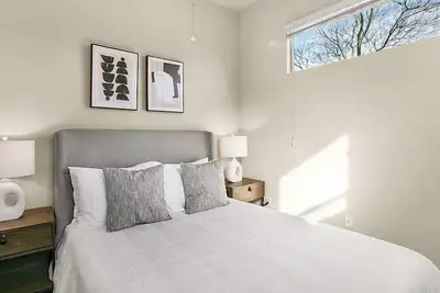 Landing | Amazing 2bd, Gym