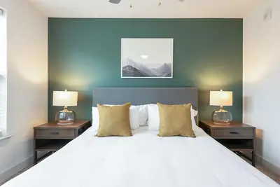 Image de Landing | Modern 3bd, Clubhouse, Pool