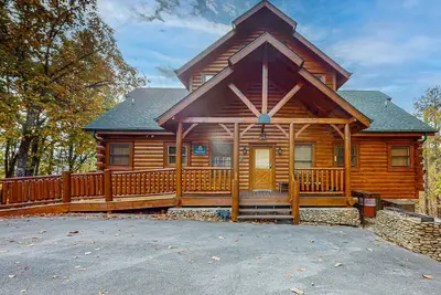 Image de Cabin Hot Tub, Sleeps 18・Mobility Friendly Access