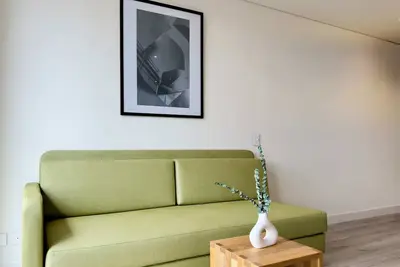 Image de w* | Gorgeous 2br w/ Balcony in Santa Barbara