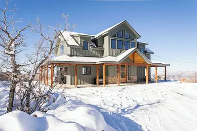 Image de The Retreat at Powderhorn-Your Elevated Escape Begins Here, Hot Tub
