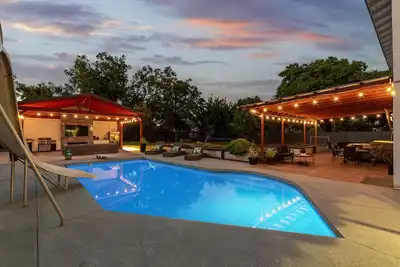 Image de The Ultimate GetawayPrivate, Spacious 8 Bedroom Oasis in Phoenix with Large Pool