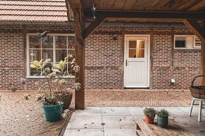 Image de Charming Decorated House in Nature