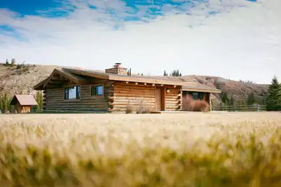 Image de Charming Riverside Ranch Retreat with Horse Pasture Views