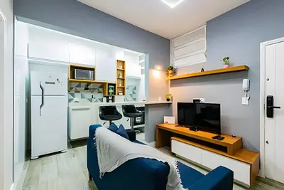 Image de Shb - Feet in the Sand: In the Heart of Gonzaga