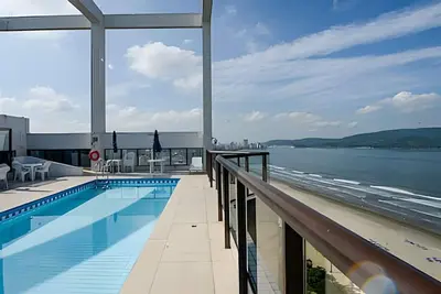 Image de Shb - Beach Vibe - Style & Ocean View with Balcony