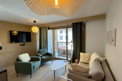 Image de Pied des pistes de ski, remise en forme, piscine, sauna, hammam, terrasse, télévision, casier à ski
