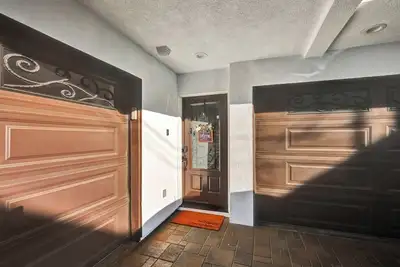 Image de Clean and elegant 2-bedroom house in tranquil Glendale with Ac