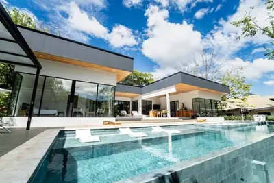 Image de Luxury Casa McCash: Your private Spa w/Jacuzzi, Sauna, Pool, Cold Plunge