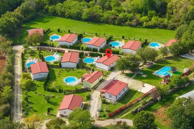 Image de Belle maison à Tinjan