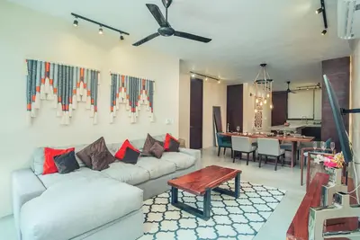 Image de Luxury 2 Bdr 2 Bth 2 Bikes Jacuzzi FibOptic WiFi close to Centro and Beach