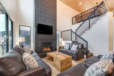 Image de Upscale Home, Sleep 12・Theater・Indoor Pool・Hot Tub