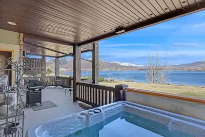 Image de Huntsville Lakeside Condo close to Snowbasin Ski Resort
