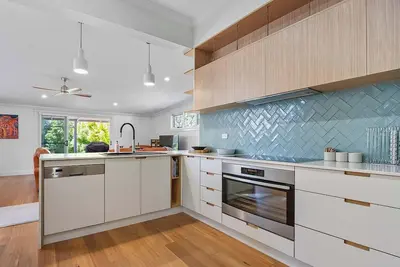 Image de Stewart Retreat | Near Cbd, Large Alfresco Area