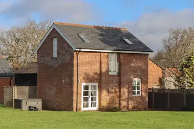 Image de Hilldown Granary, romantic, character holiday cottage in Bow