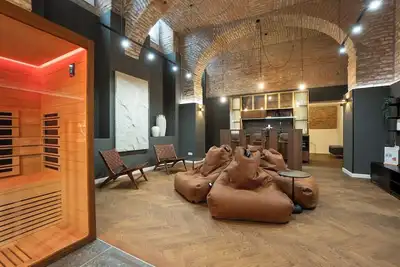 Image de Posh 3br Escape – Sauna, Billiard, Spacious 212 m²