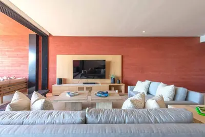 Image de Designer 2-Level Beach Penthouse