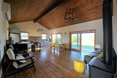 Image de Beautiful 9-bedroom villa with Ac in serene Gshur