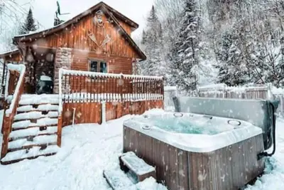 Le Bûcheron · Spa & Lake Access Chalet +Ev Charger