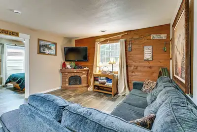 Image de Ride-In/Ride-Out Getaway < 1 Mi to Lake Arbutus