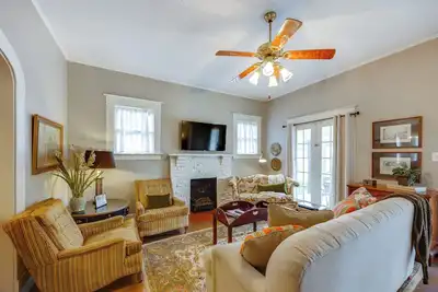 Image de 'Hickory Hill House' < 1 Mi to Downtown Texarkana!