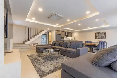 Image de 10 นาทีถึงทะเล ใกล้แหล่งท่องเที่ยวมากมาย มีสปาสถานที่ผ่อนคลาย ใกล้ตลาดของกิน