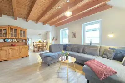 Image de Ferienhaus Strandkrabbe - Comfortable vacation home Strandkrabbe with large garden