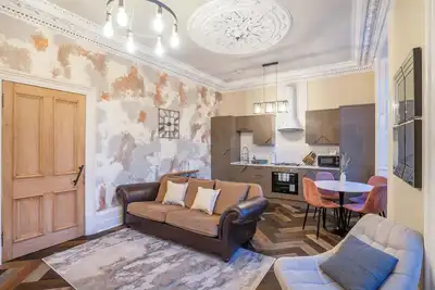 Image de Cosy 2-Bed Flat with Free Parking-by Holiday Homes