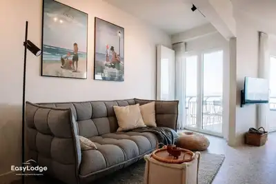 Image de Zephyr–Stylish apartment with terrace and sea view