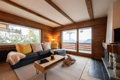 Image de Cosy 4 bedroom with fireplace, near Medran ski lift