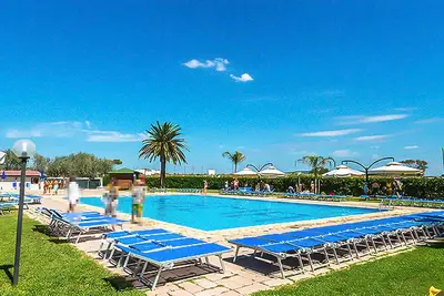 Image de Magnifique maison à Tarquinia avec piscine