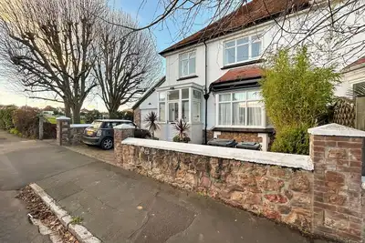 Image de 5 chambres à coucher à Minehead